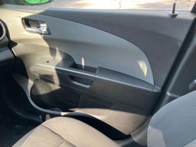 2015 Chevrolet Sonic LT Auto