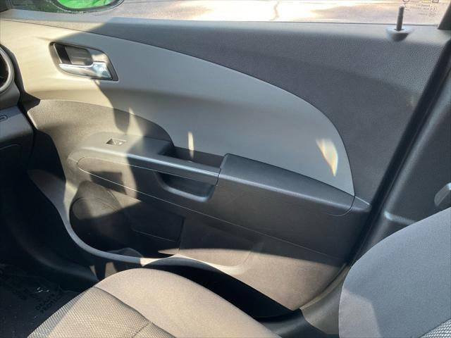 2015 Chevrolet Sonic LT Auto