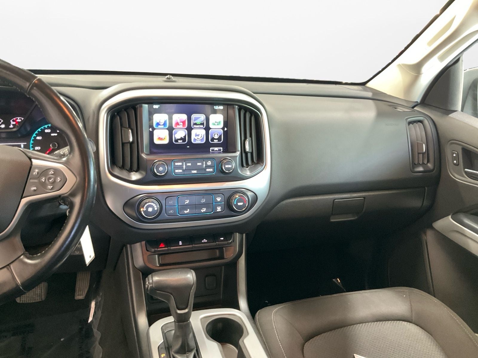 2017 Chevrolet Colorado LT