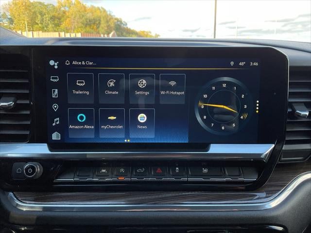 2023 Chevrolet Silverado 1500 4WD Crew Cab Short Bed RST