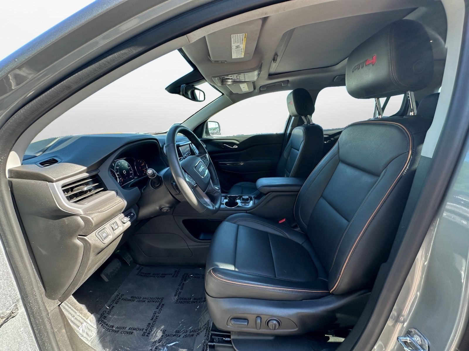2023 GMC Acadia AT4