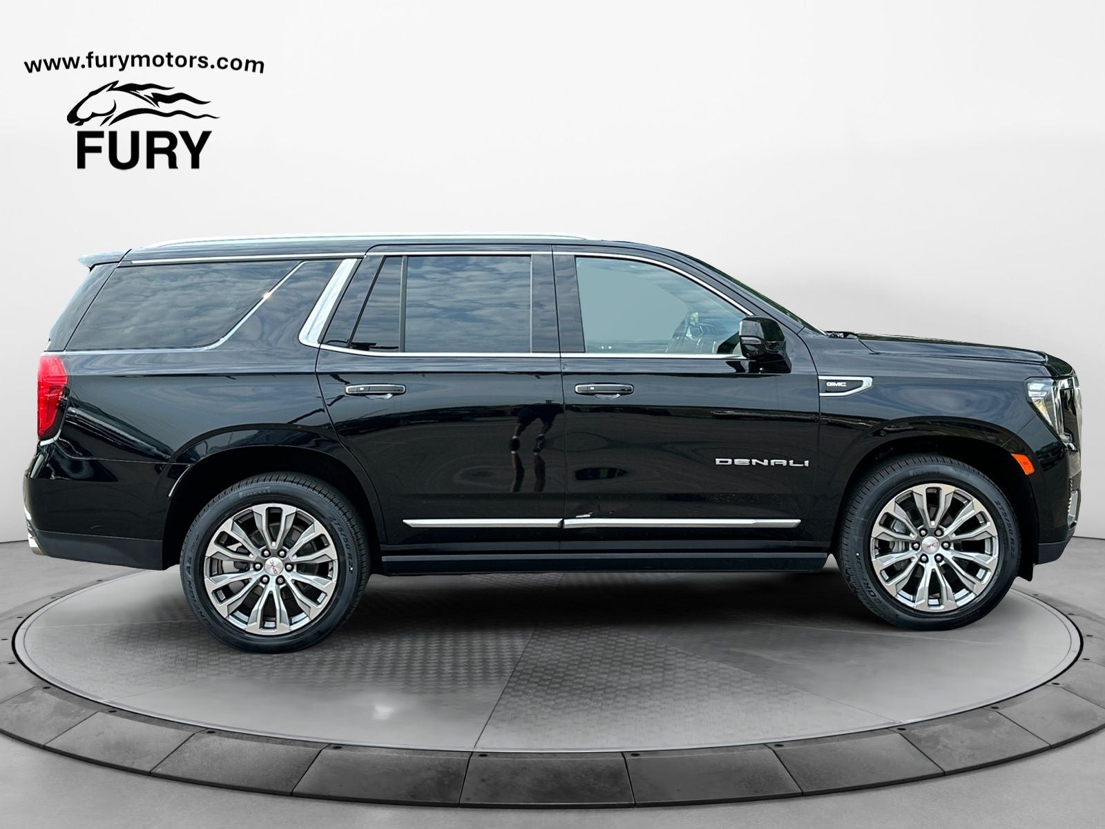 2021 GMC Yukon 4WD Denali