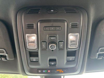 2021 GMC Yukon 4WD Denali