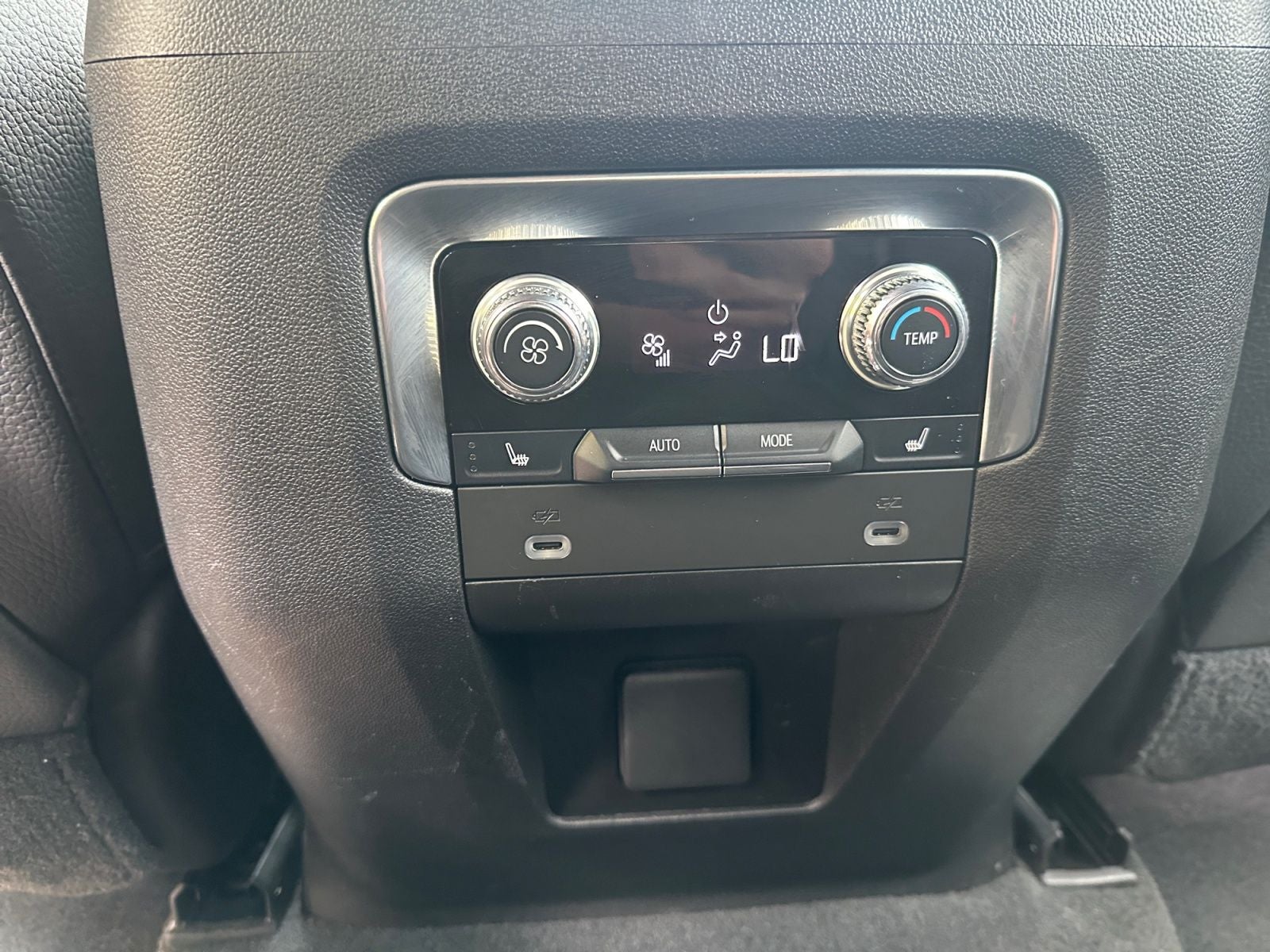 2021 GMC Yukon 4WD Denali