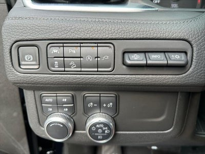 2021 GMC Yukon 4WD Denali