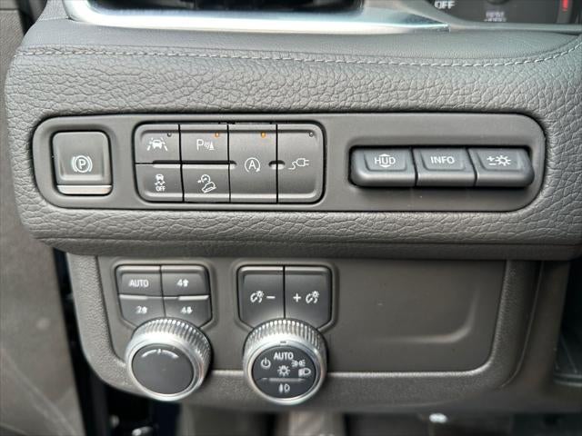 2021 GMC Yukon 4WD Denali