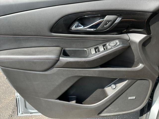 2023 Chevrolet Traverse AWD RS