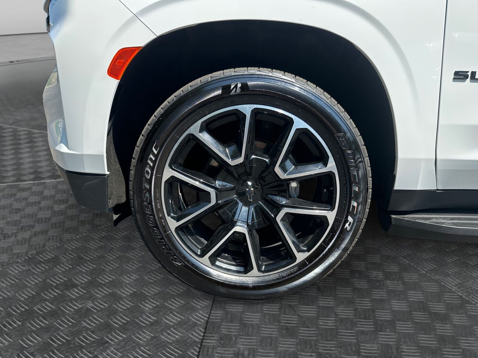 2021 Chevrolet Suburban 4WD RST