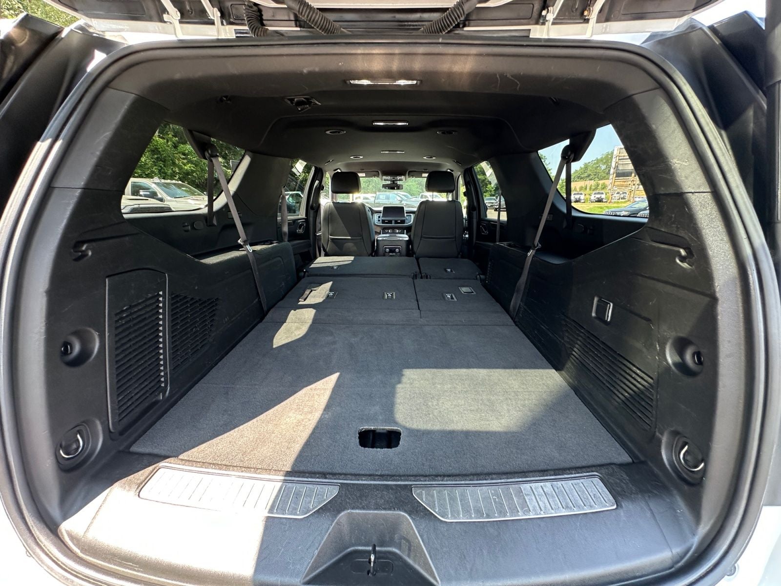 2021 Chevrolet Suburban 4WD RST