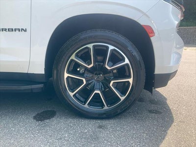 2021 Chevrolet Suburban 4WD RST