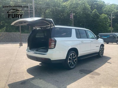 2021 Chevrolet Suburban 4WD RST