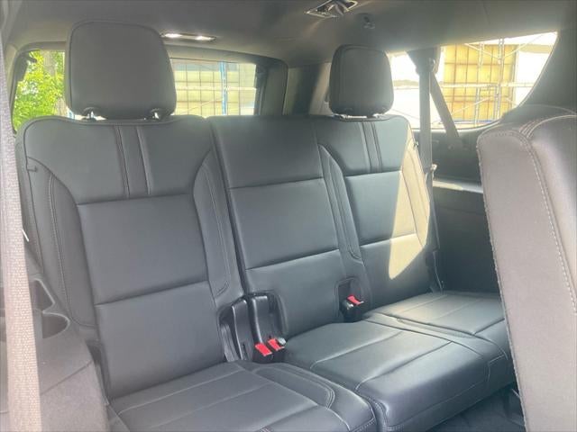 2021 Chevrolet Suburban 4WD RST