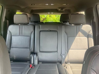 2021 Chevrolet Suburban 4WD RST