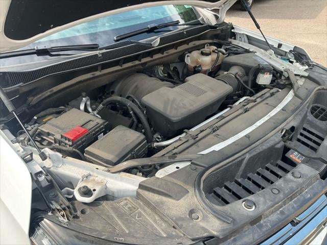 2021 Chevrolet Suburban 4WD RST
