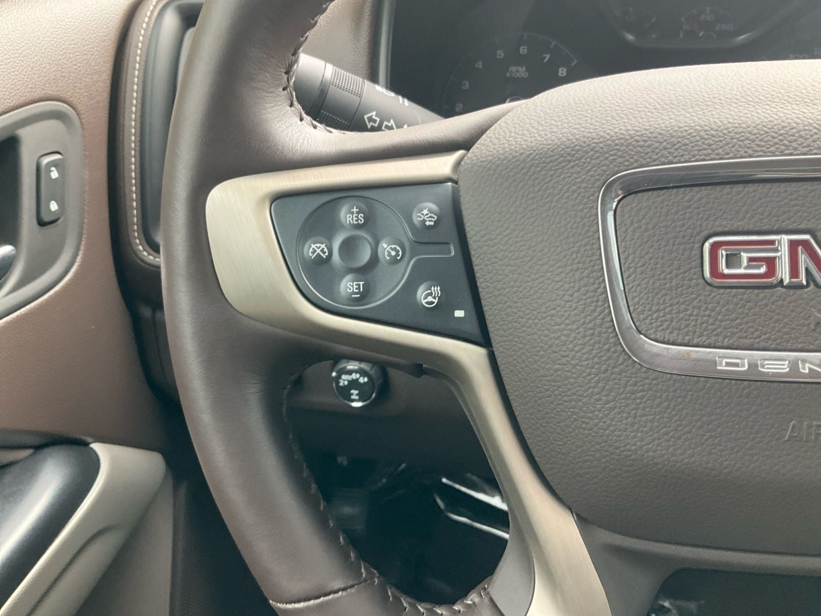 2022 GMC Canyon Denali