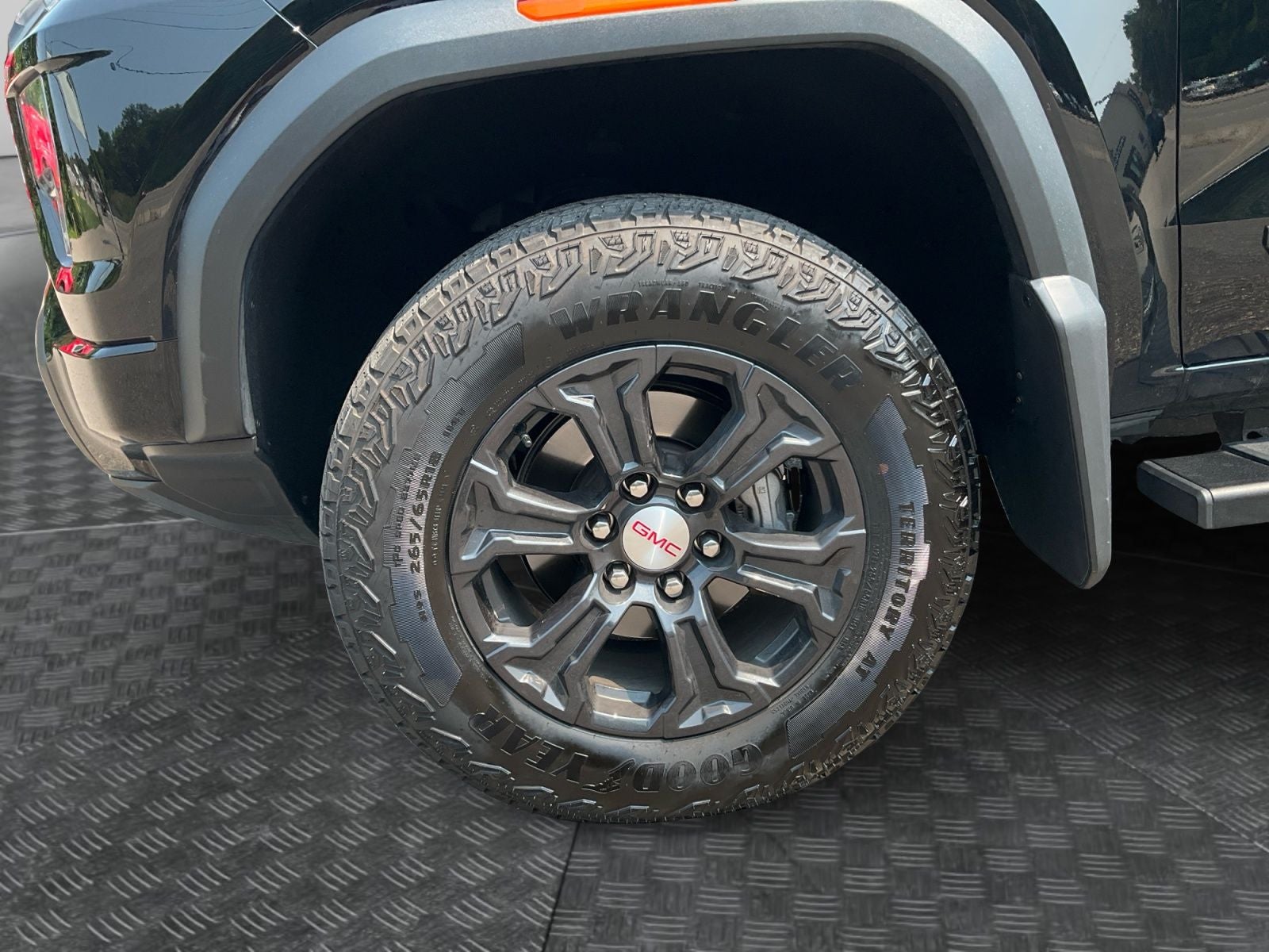 2024 GMC Canyon 4WD Elevation