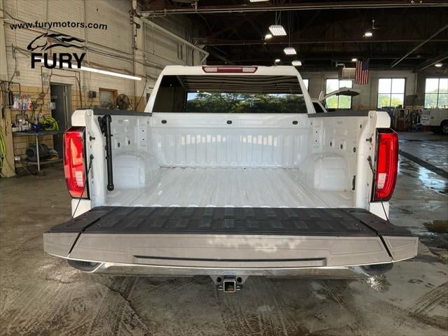 2025 GMC Sierra 1500 4WD Crew Cab Short Box SLT