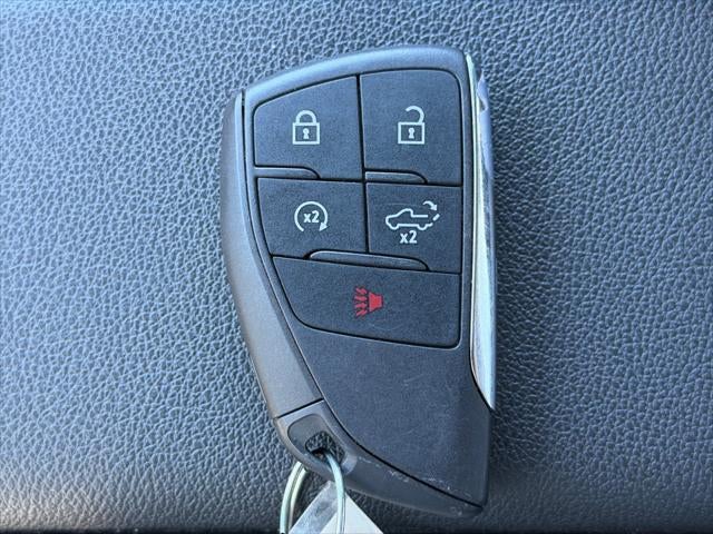 2025 GMC Sierra 1500 4WD Crew Cab Short Box SLT