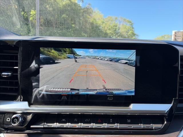 2025 GMC Sierra 1500 4WD Crew Cab Short Box SLT