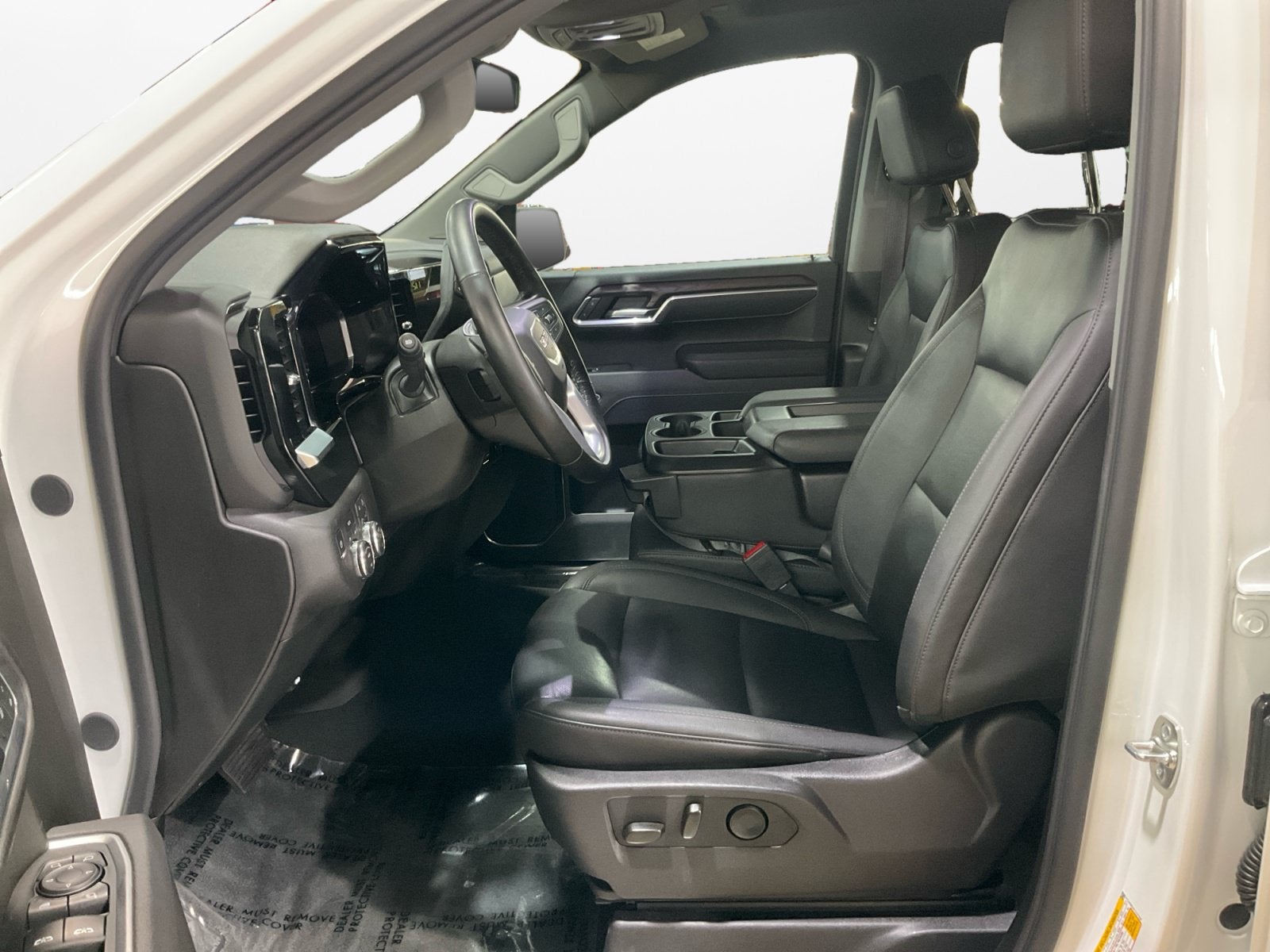 2026 GMC Sierra 1500 Crew Cab, Short Bed, SLT, 4WD