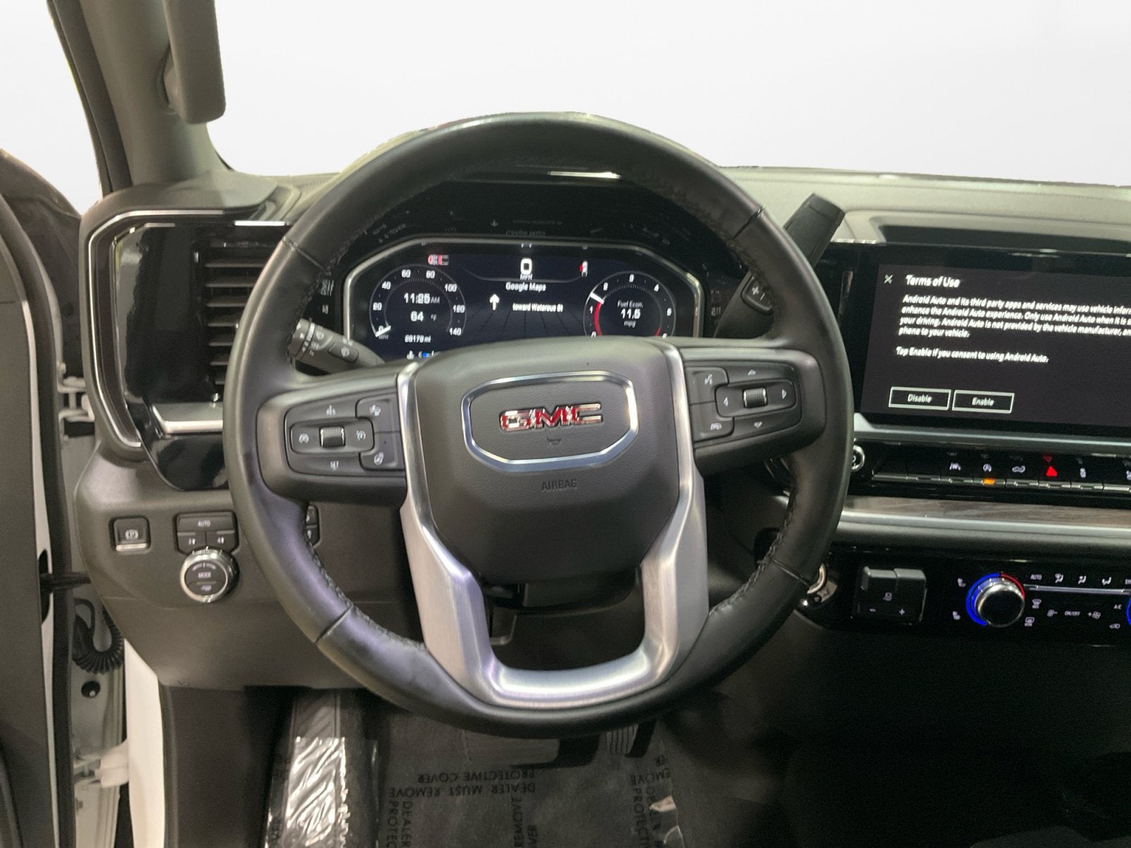 2026 GMC Sierra 1500 Crew Cab, Short Bed, SLT, 4WD