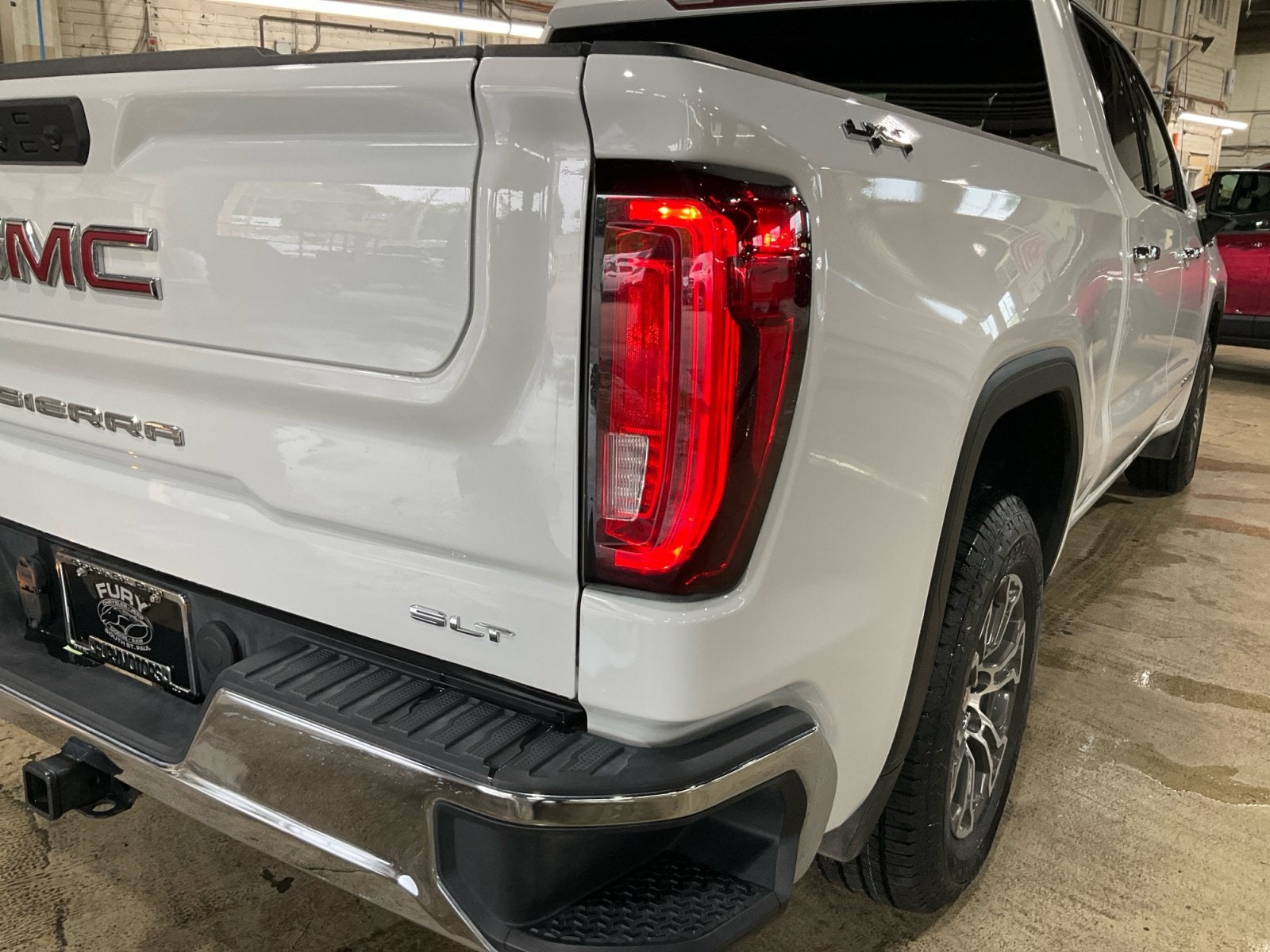 2026 GMC Sierra 1500 Crew Cab, Short Bed, SLT, 4WD