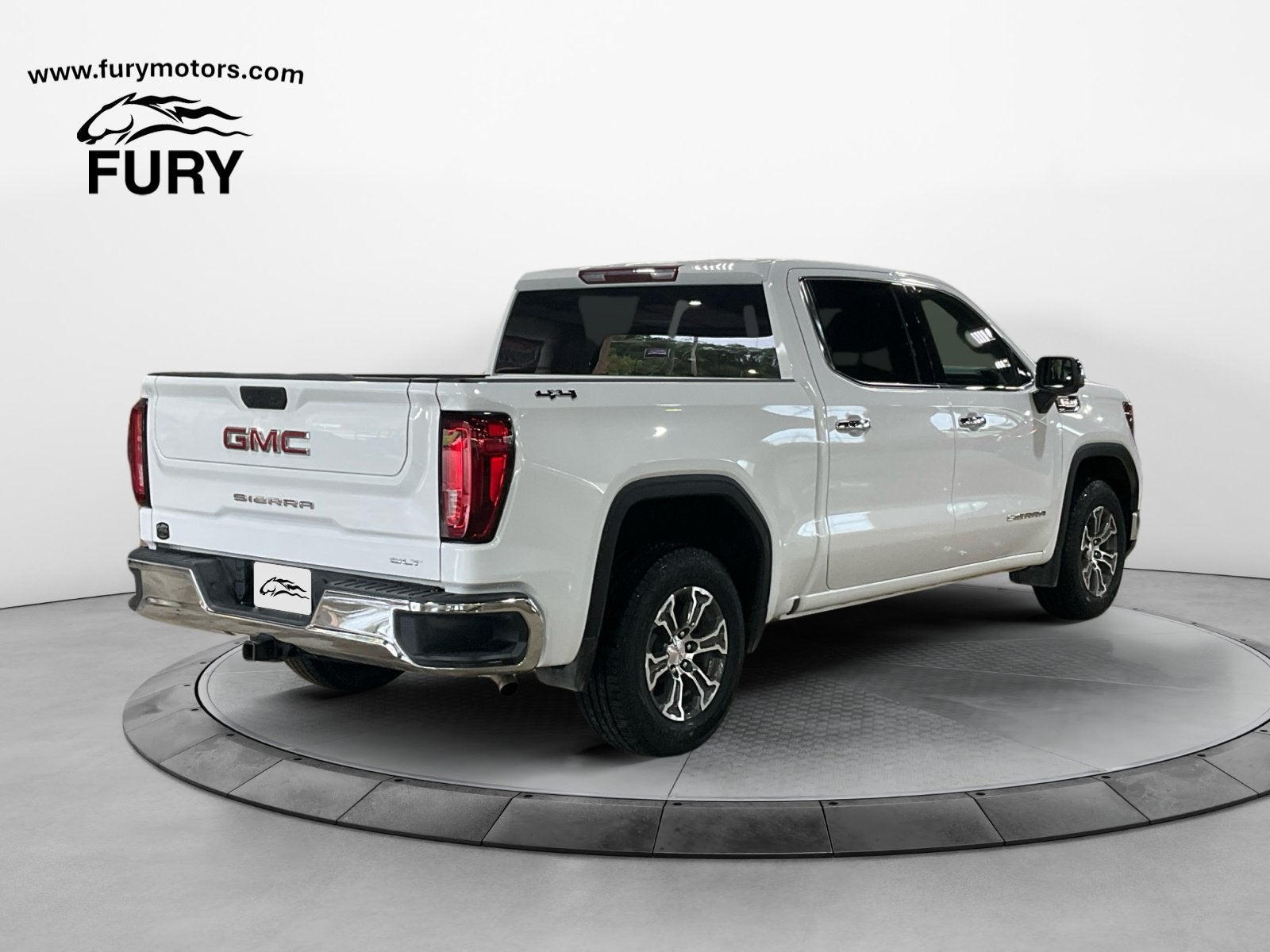 2026 GMC Sierra 1500 Crew Cab, Short Bed, SLT, 4WD