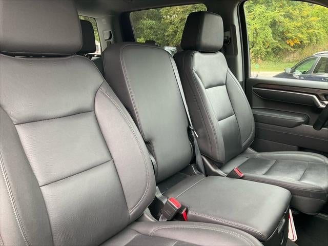 2026 GMC Sierra 1500 Crew Cab, Short Bed, SLT, 4WD