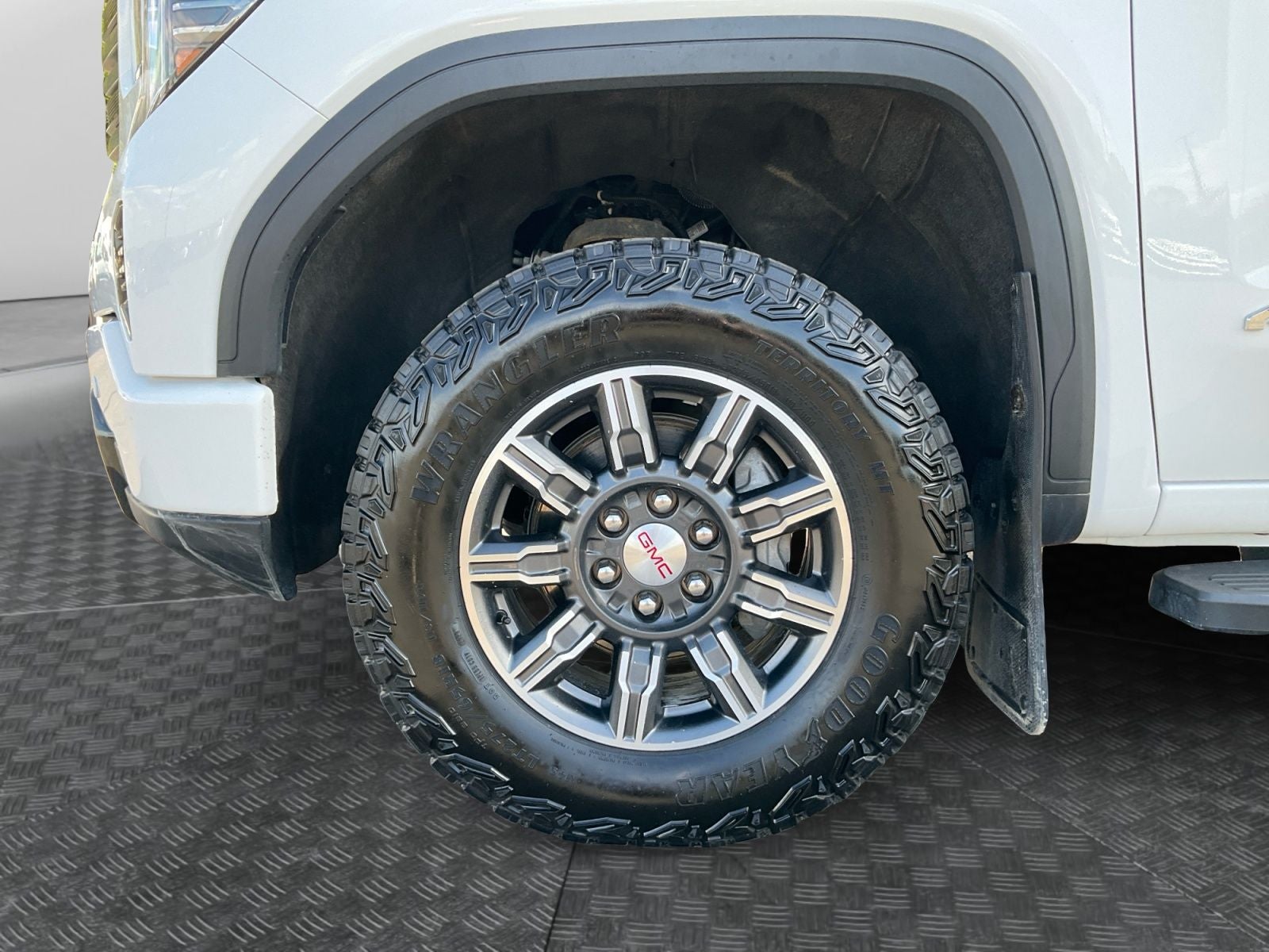 2025 GMC Sierra 1500 AT4