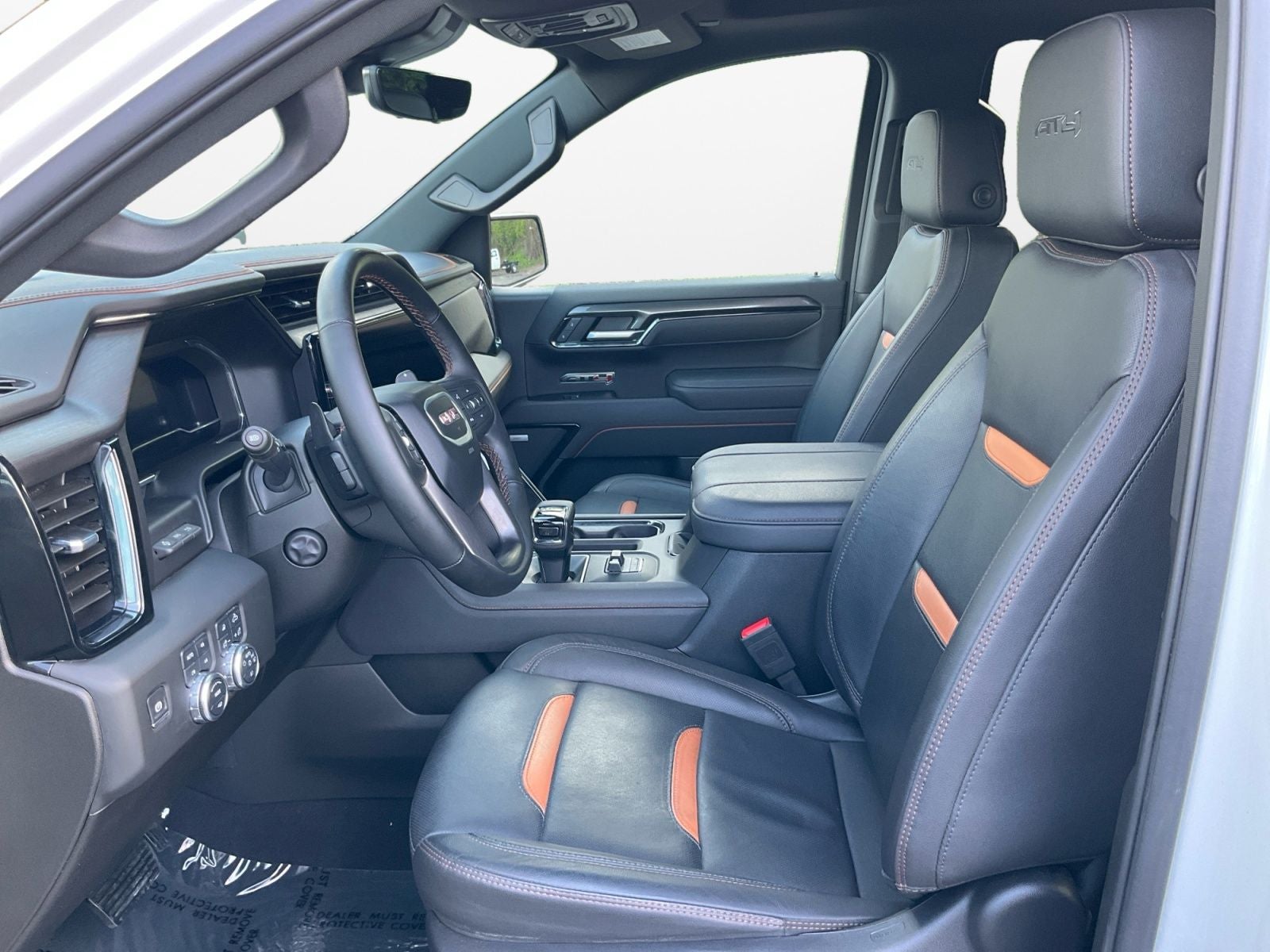 2025 GMC Sierra 1500 AT4