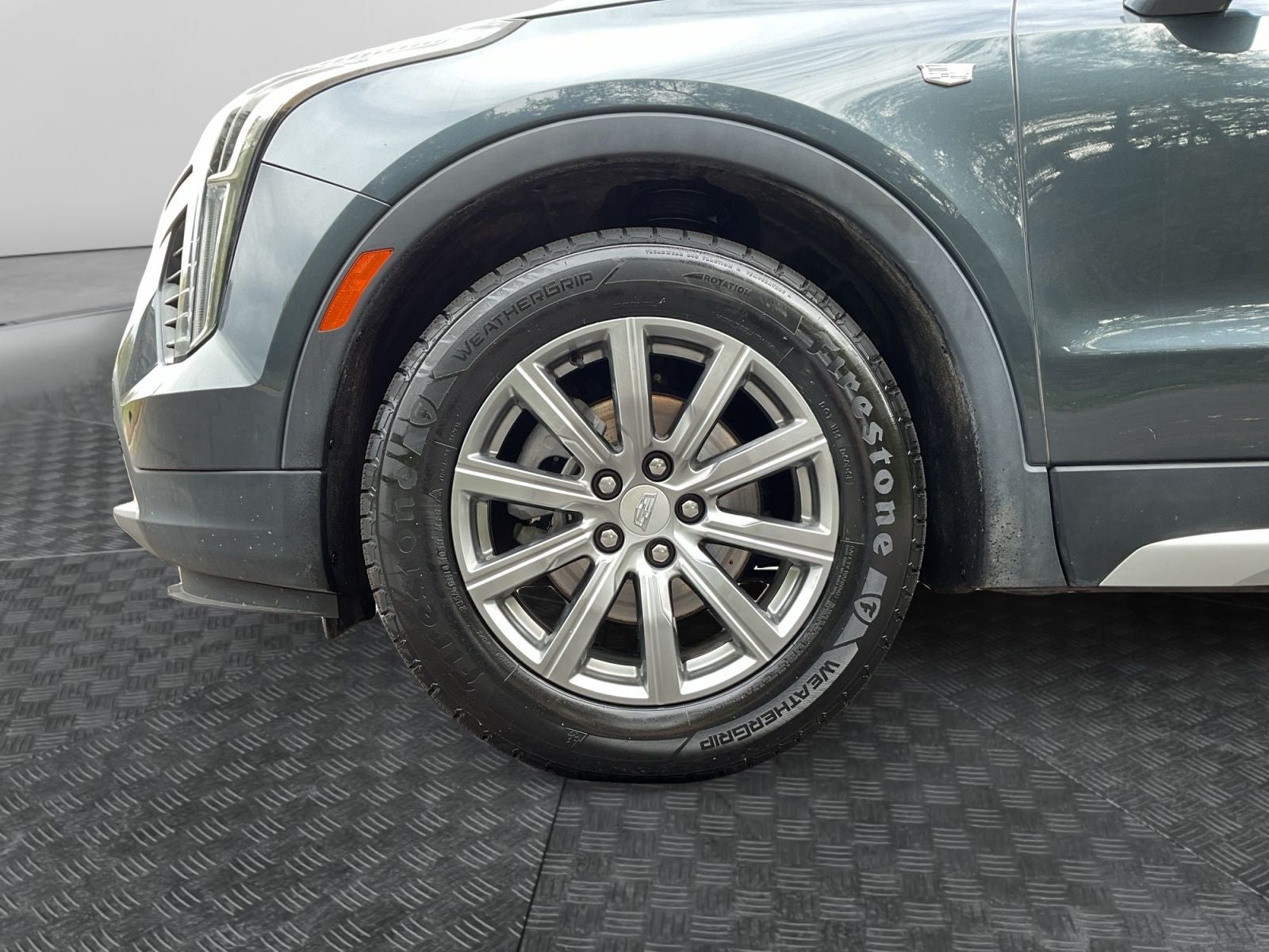 2021 Cadillac XT4 AWD Premium Luxury