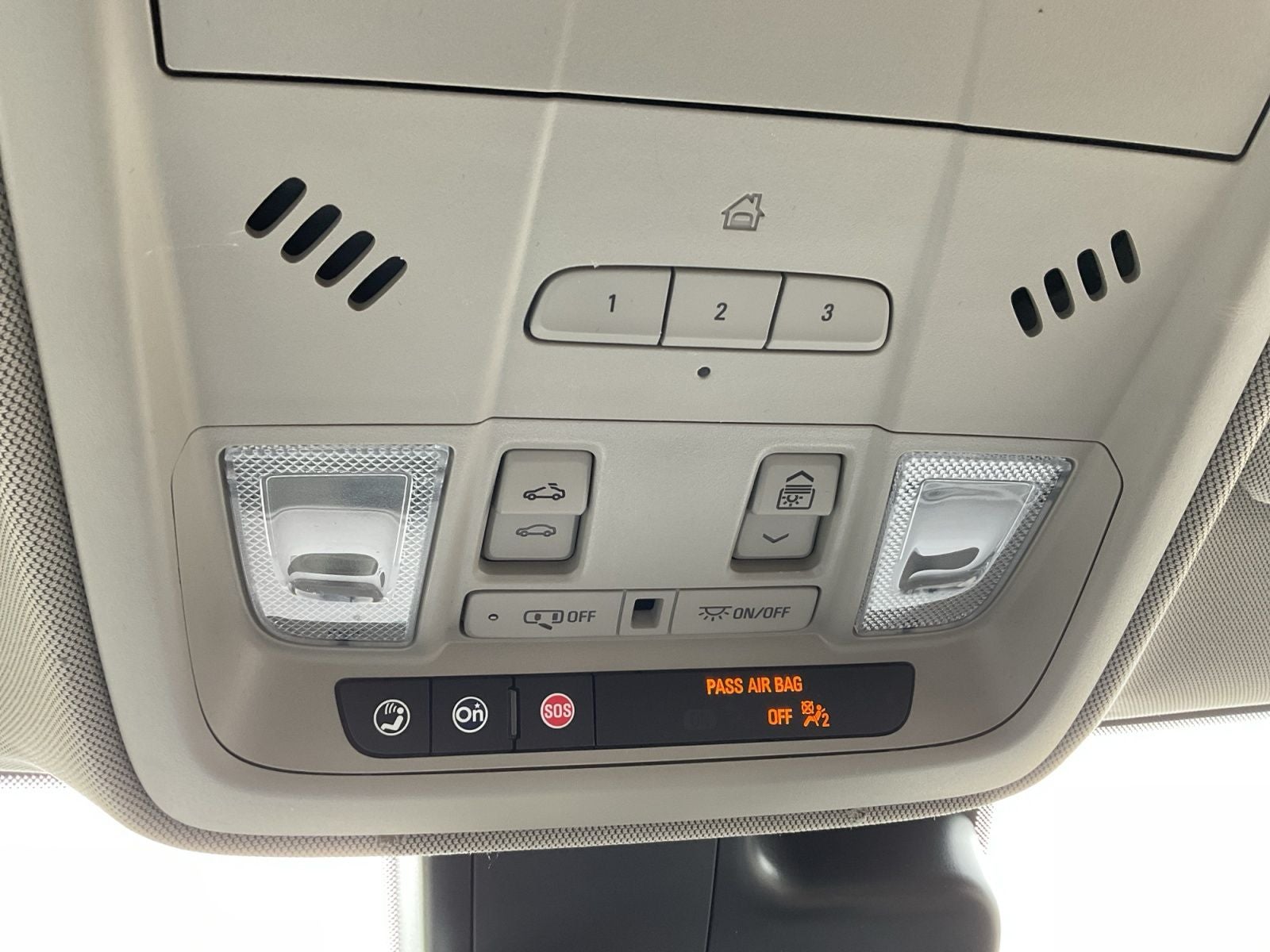 2021 Cadillac XT4 AWD Premium Luxury