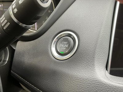 2021 Cadillac XT4 AWD Premium Luxury