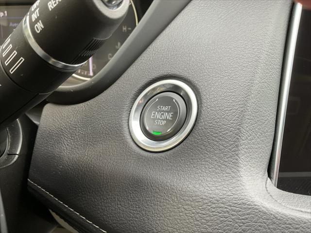 2021 Cadillac XT4 AWD Premium Luxury