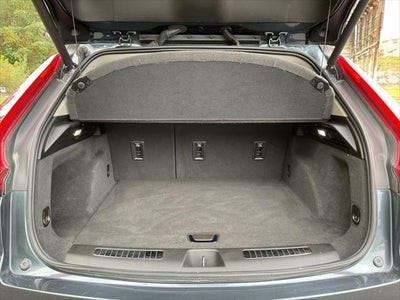 2021 Cadillac XT4 AWD Premium Luxury