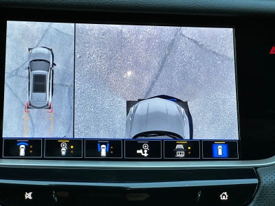 2025 Cadillac XT5 Sport