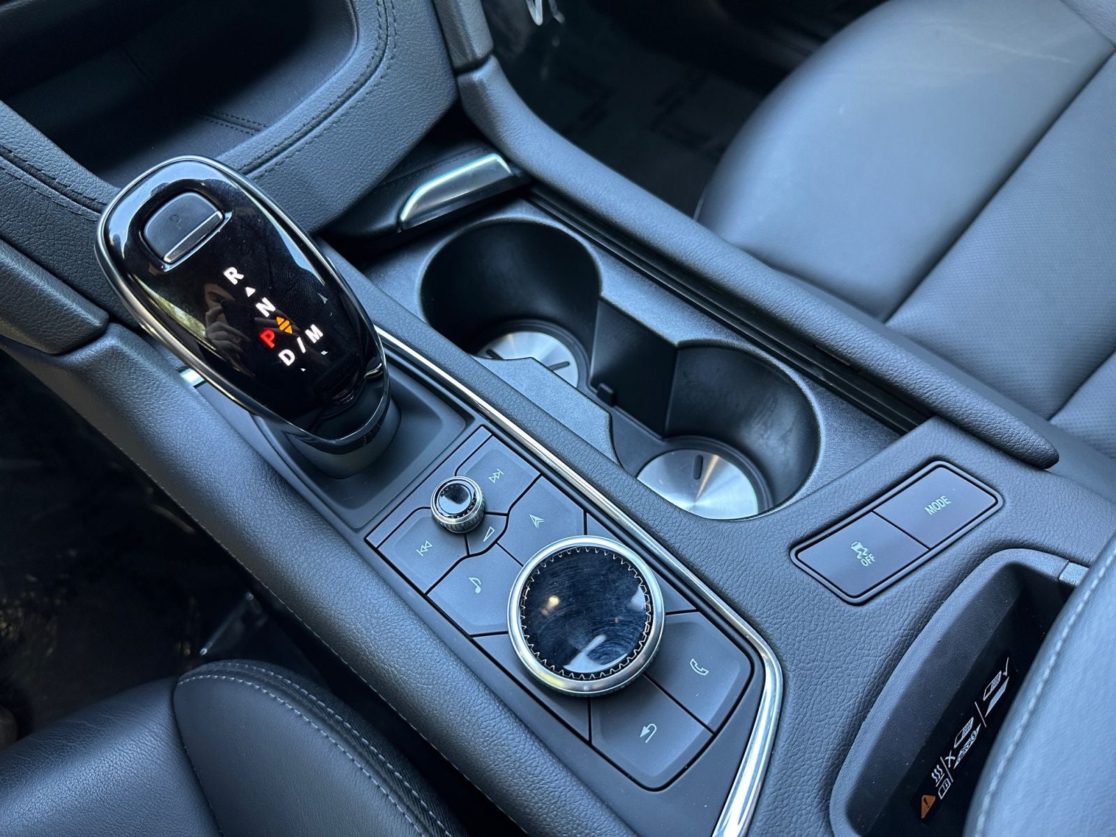 2025 Cadillac XT5 Sport