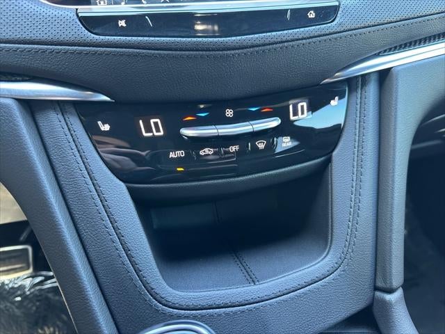 2025 Cadillac XT5 Sport AWD