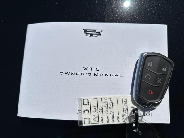 2025 Cadillac XT5 Sport AWD