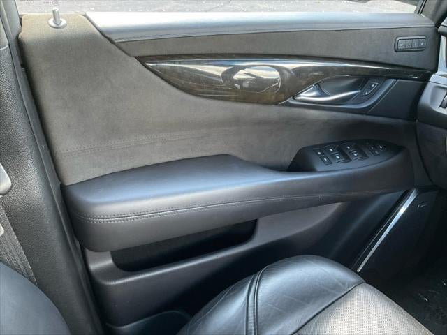 2020 Cadillac Escalade ESV 4WD Platinum