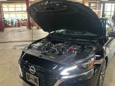 2025 Nissan Altima SV FWD