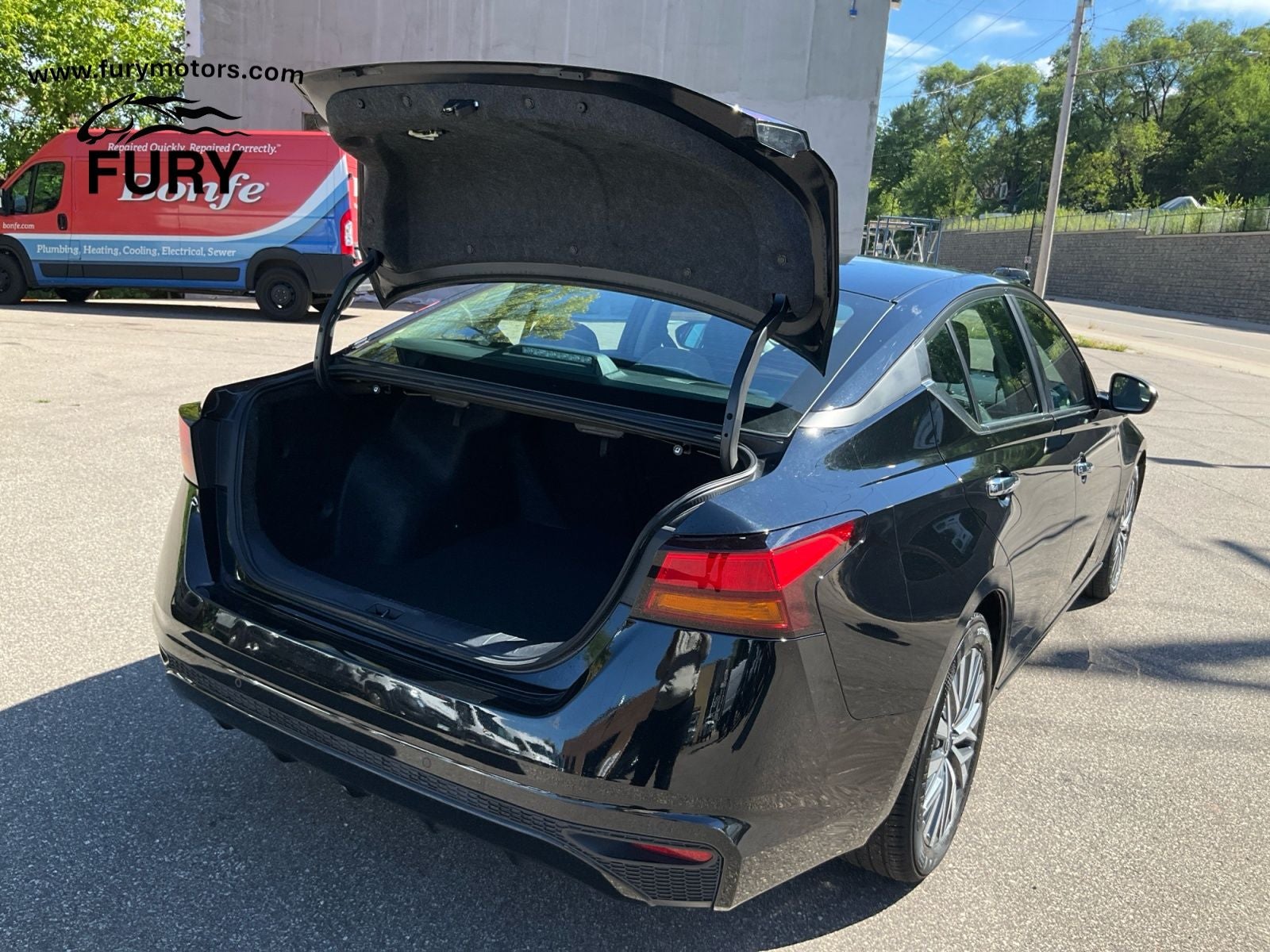 2025 Nissan Altima SV FWD