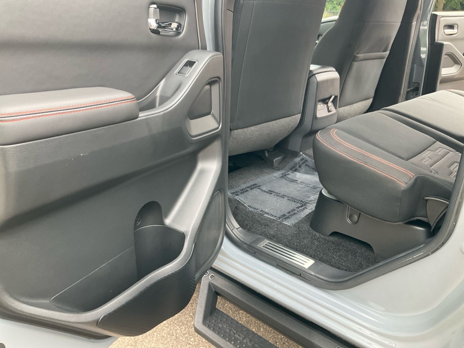 2023 Nissan Frontier Crew Cab PRO-4X 4x4