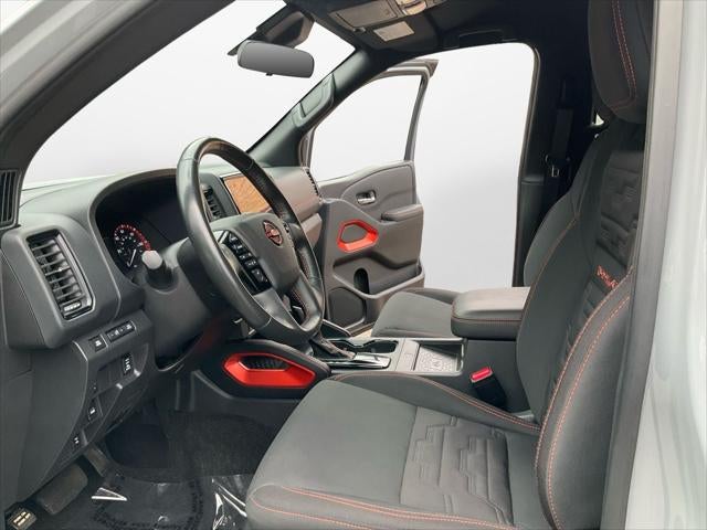 2023 Nissan Frontier Crew Cab PRO-4X 4x4