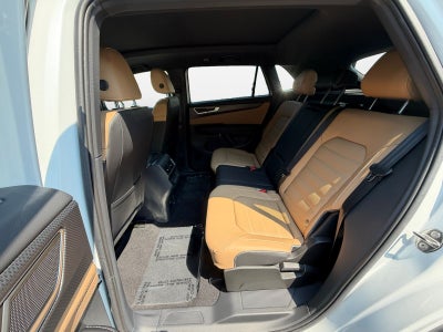 2026 Volkswagen Atlas Cross Sport SEL R-Line Black