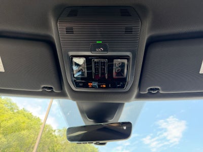 2026 Volkswagen Atlas Cross Sport SEL R-Line Black