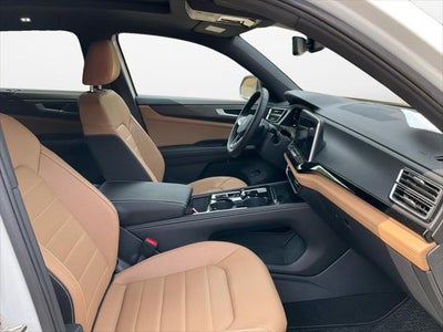 2026 Volkswagen Atlas Cross Sport SEL R-Line Black