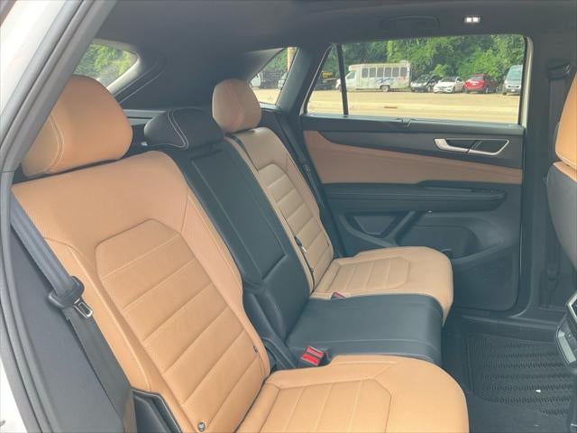 2026 Volkswagen Atlas Cross Sport SEL R-Line Black