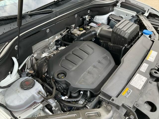 2026 Volkswagen Atlas Cross Sport SEL R-Line Black