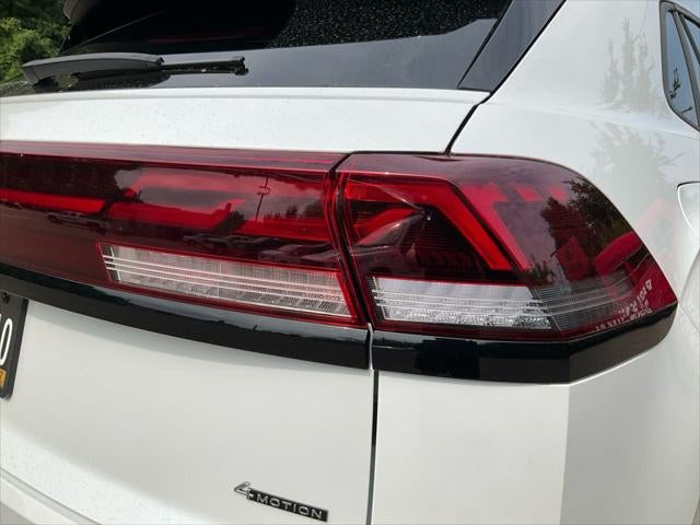2026 Volkswagen Atlas Cross Sport SEL R-Line Black